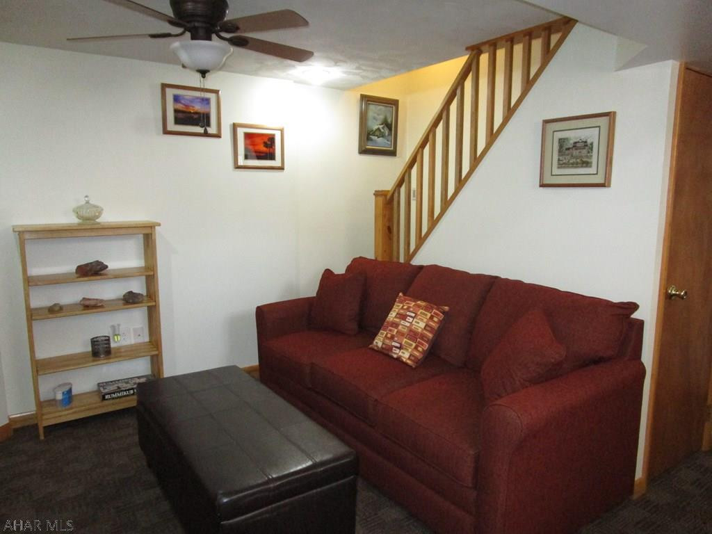 Glendale Yearound - Residential