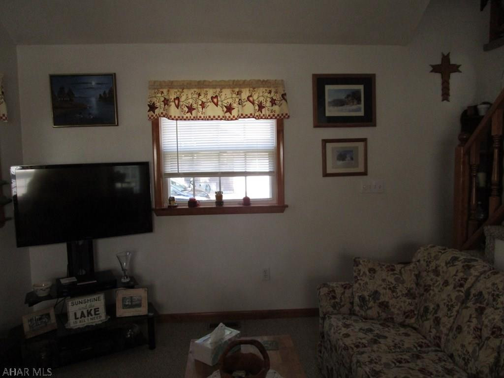 Glendale Yearound - Residential