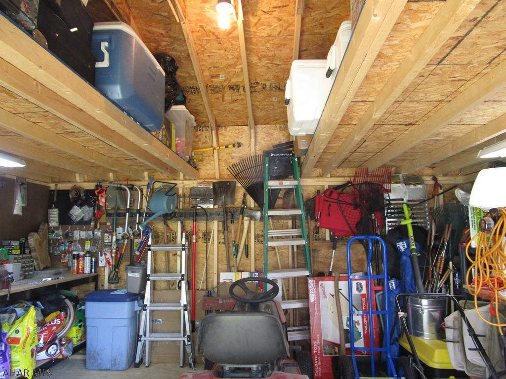 Glendale Yearound - Residential