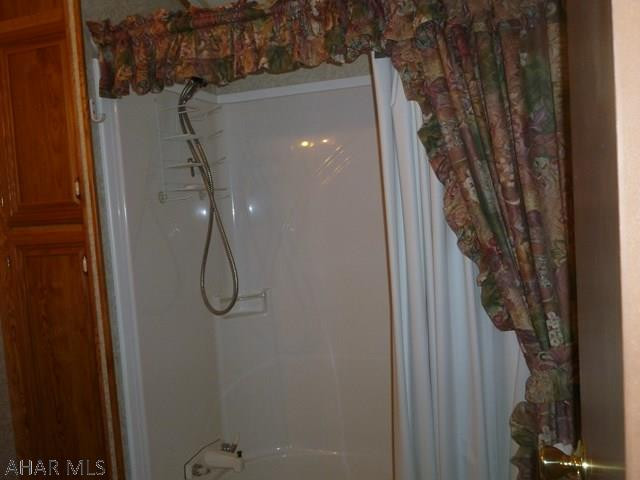 Glendale Yearound - Residential