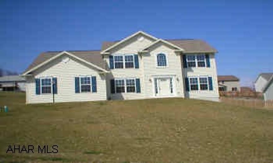 4 bedroom 2.5 bath, first floor laundry, upgrade master bath, study on first floor, upgrade kitchen