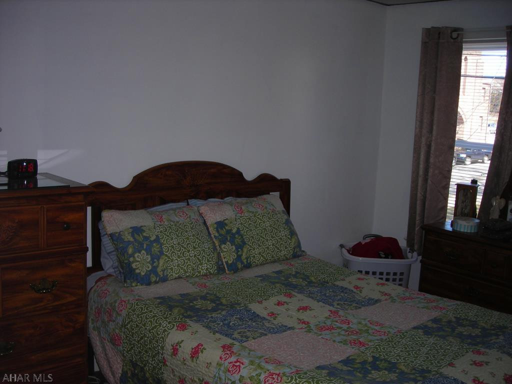 Juniata - Residential