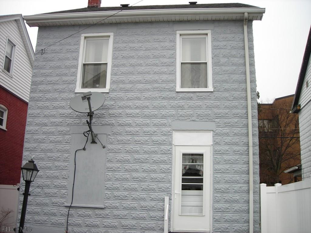 Juniata - Residential