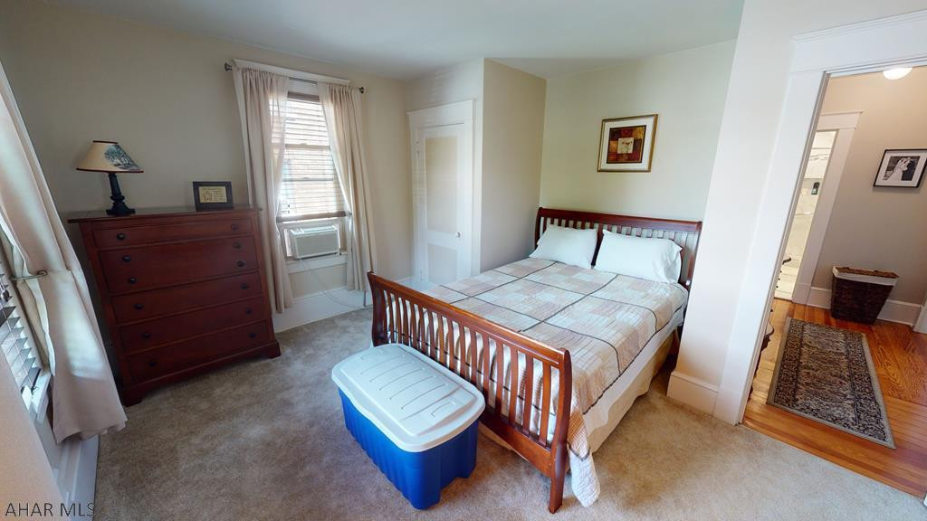 Hollidaysburg - Residential