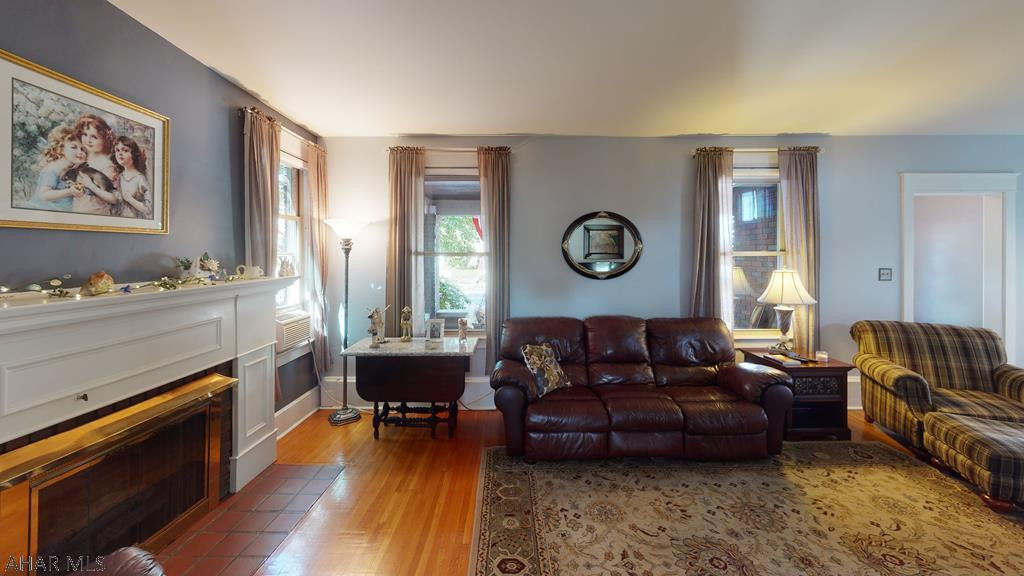 Hollidaysburg - Residential