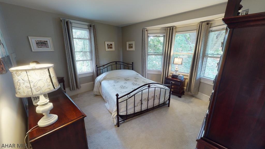 Hollidaysburg - Residential