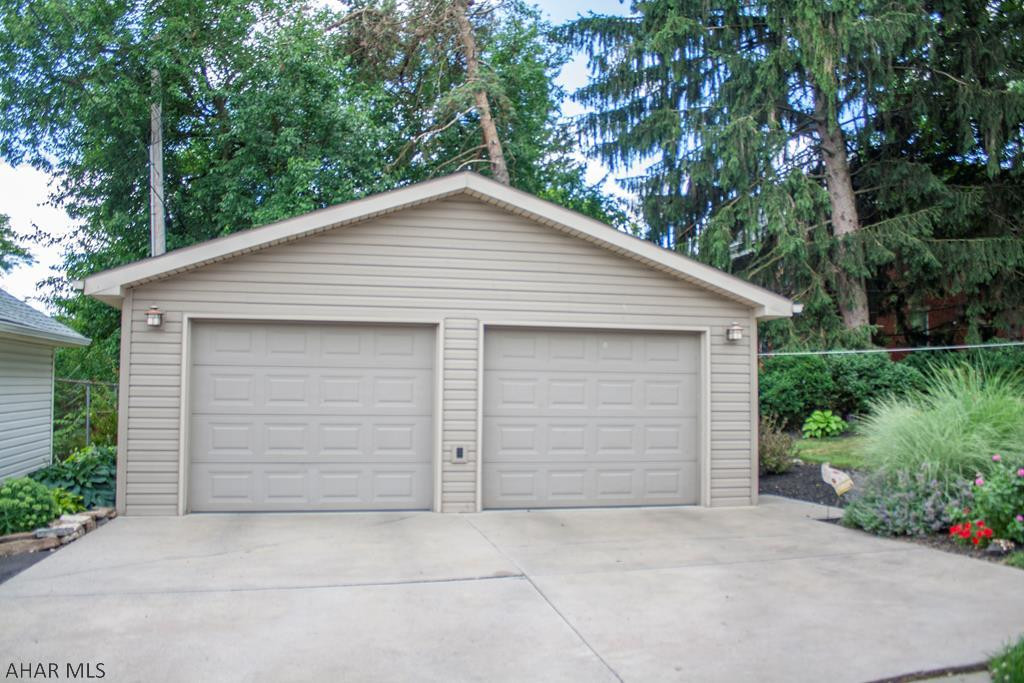 Hollidaysburg - Residential