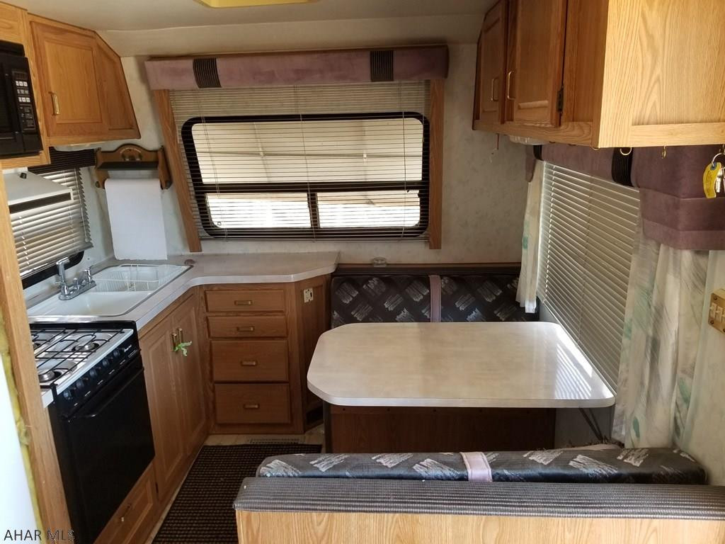 Glendale Yearound - Residential