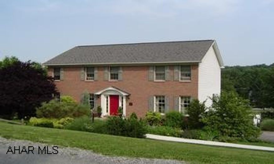 BRICK FACED, TWO STORY COLONIAL W/ 2 CAR INTEGRAL GARAGE, INGROUND POOL.  REALTOR HAS RELO FORMS TO BE COMPLETED. BEAUTIFUL 4 BEDROOM 3.5 BATH COLONIAL W/ CORIAN COUNTER TOPS.  18x36  INGROUND POOL SURROUNDED BY OUTDOOR LIGHTING. PROFESSIONALLY LANDSCAPED ON CUL-DE SAC. WALK OUT BASEMENT FAMILY ROOM W/ FP. HOME WARRANTY. VIRTUAL TOUR CAN BE FOUND AT "TREB.COM".  24 HOUR NOTICE. REALTOR HAS RELO FORMS TO BE COMPLETED.