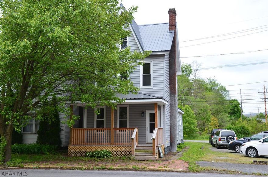Pack your bags and move right in! This 2 1/2 story home has been totally remodeled all the way down to the studs. New everything. As you walk in, the foyer has a darling bench with storage under the seat, and a coat rack. The kitchen also has a darling window seat with storage, a closet with a washer & dryer hook up, a pantry and an enclosed entry to the back yard. The bedrooms all have new carpet, closets and windows. The location of this home is walking distance to everything you need. On summer days you can sit on your new covered porch and listen to the church bells. Fall time you can watch the parades from your porch. This home is ready for new owners so why wait.