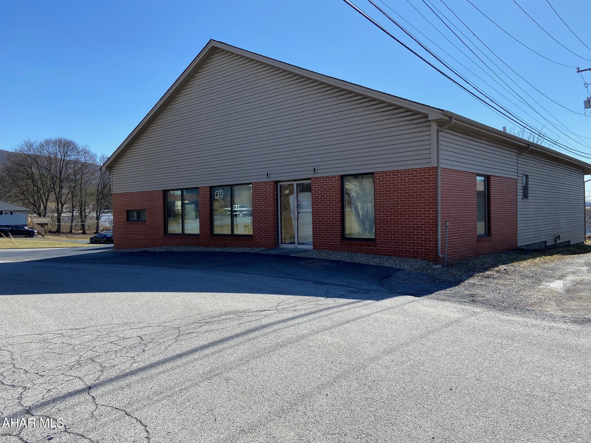 Pleasant Valley - Commercial Sale