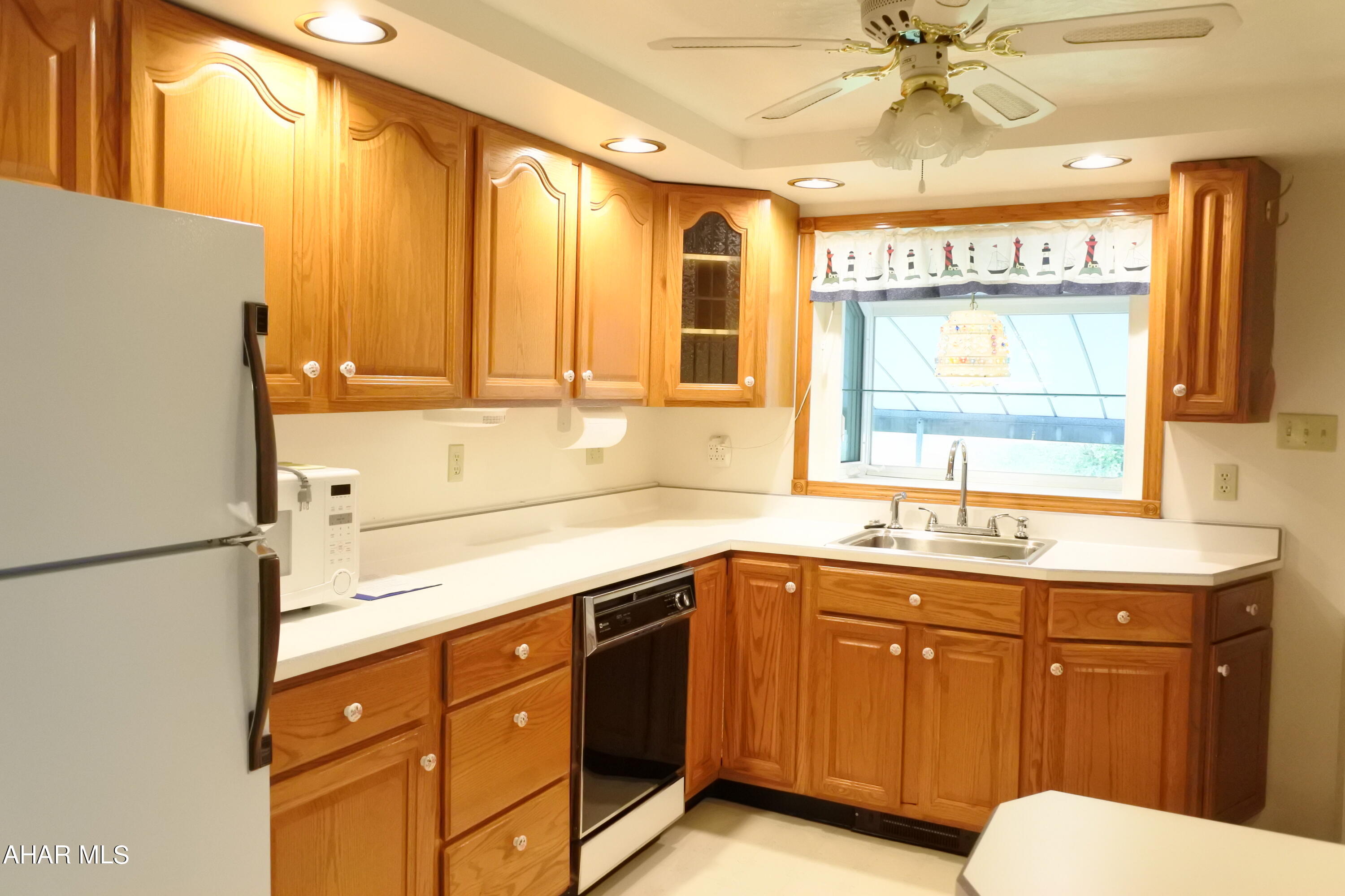 Lakemont - Residential