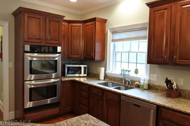 Stonehedge - Residential