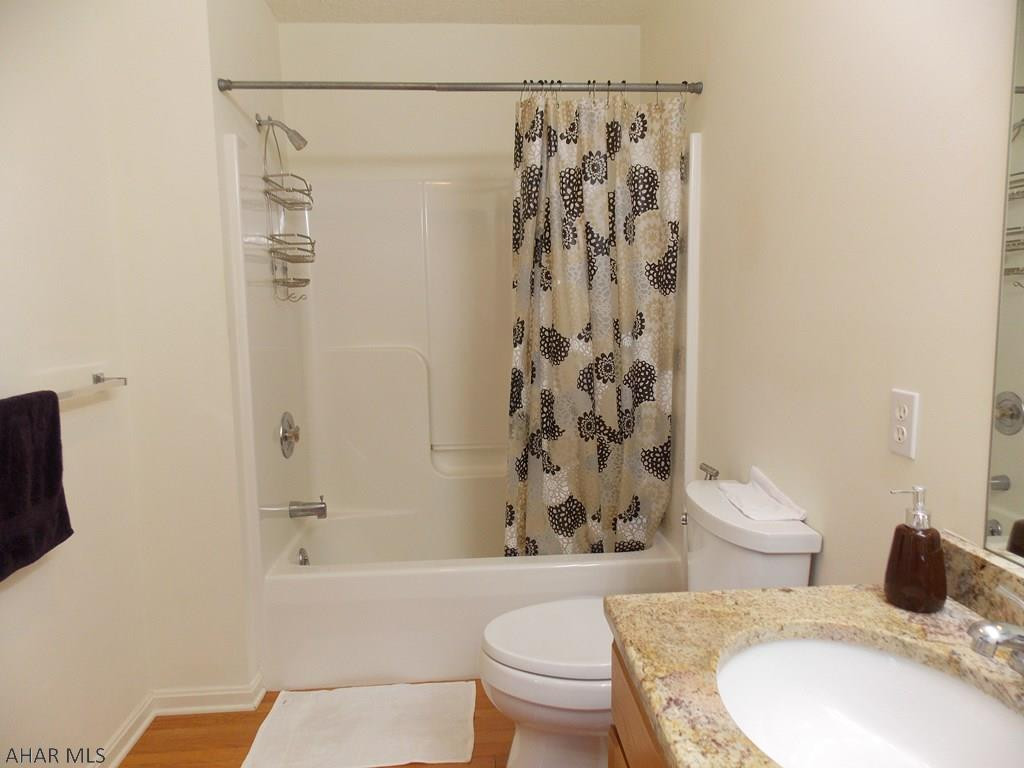 Fox Hollow - Residential