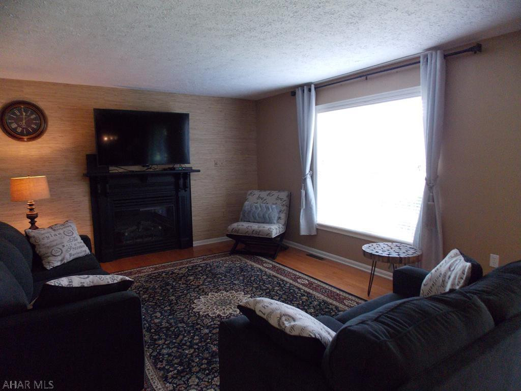 Fox Hollow - Residential