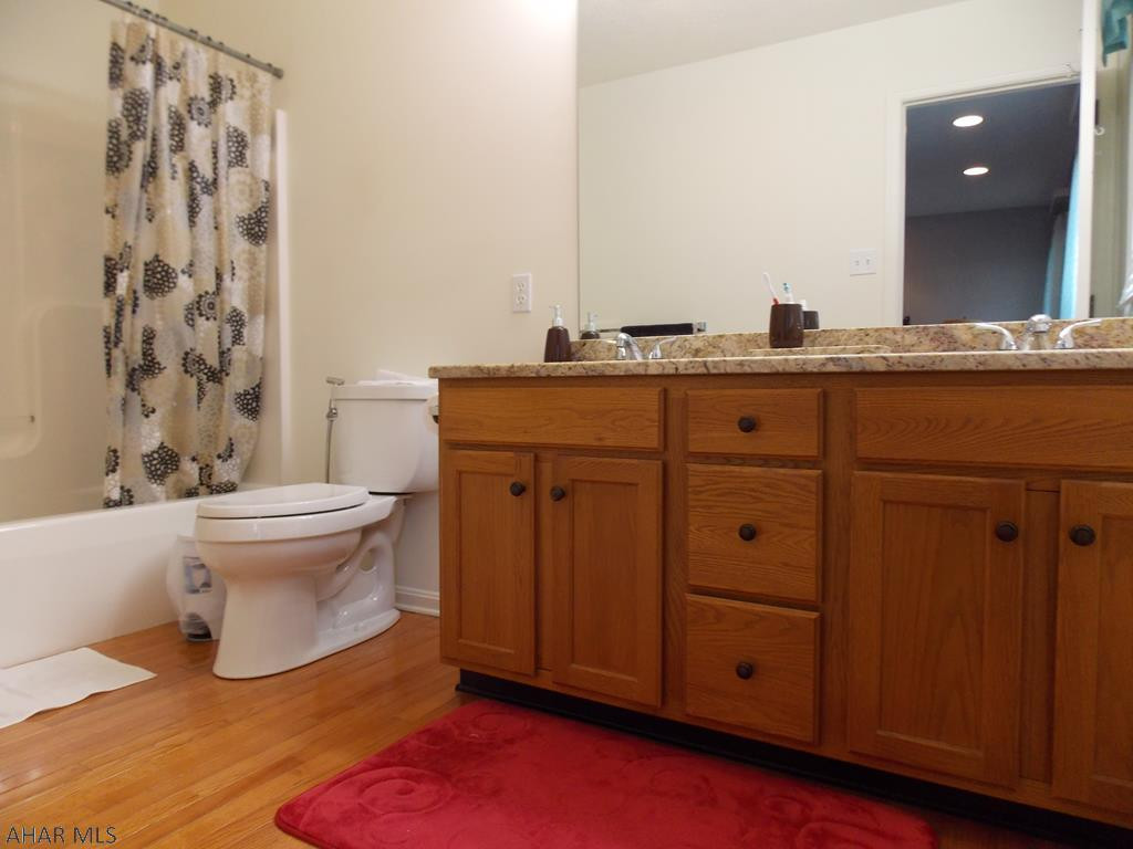 Fox Hollow - Residential