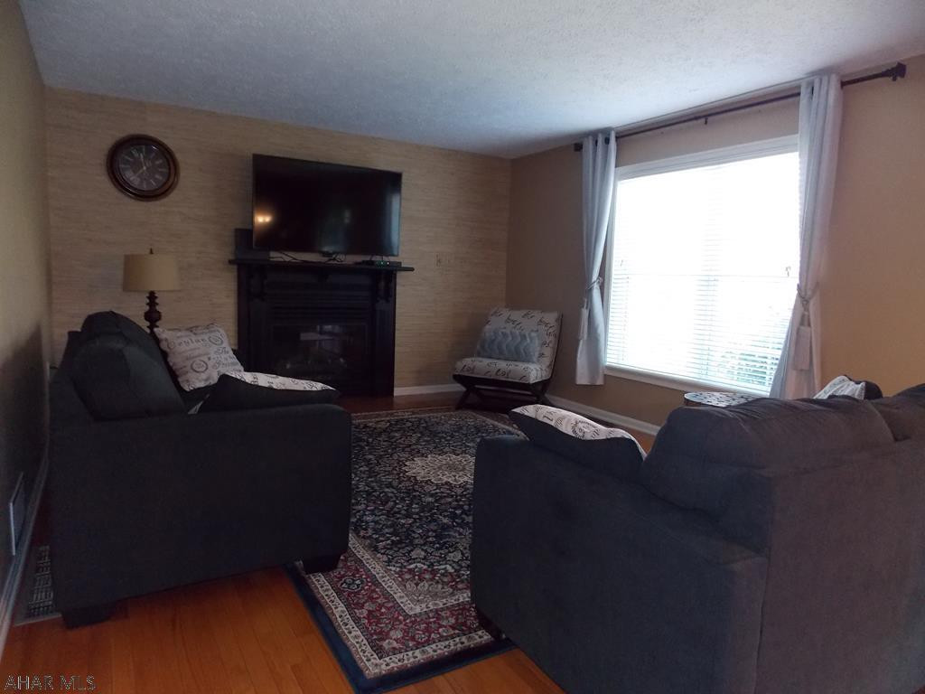 Fox Hollow - Residential