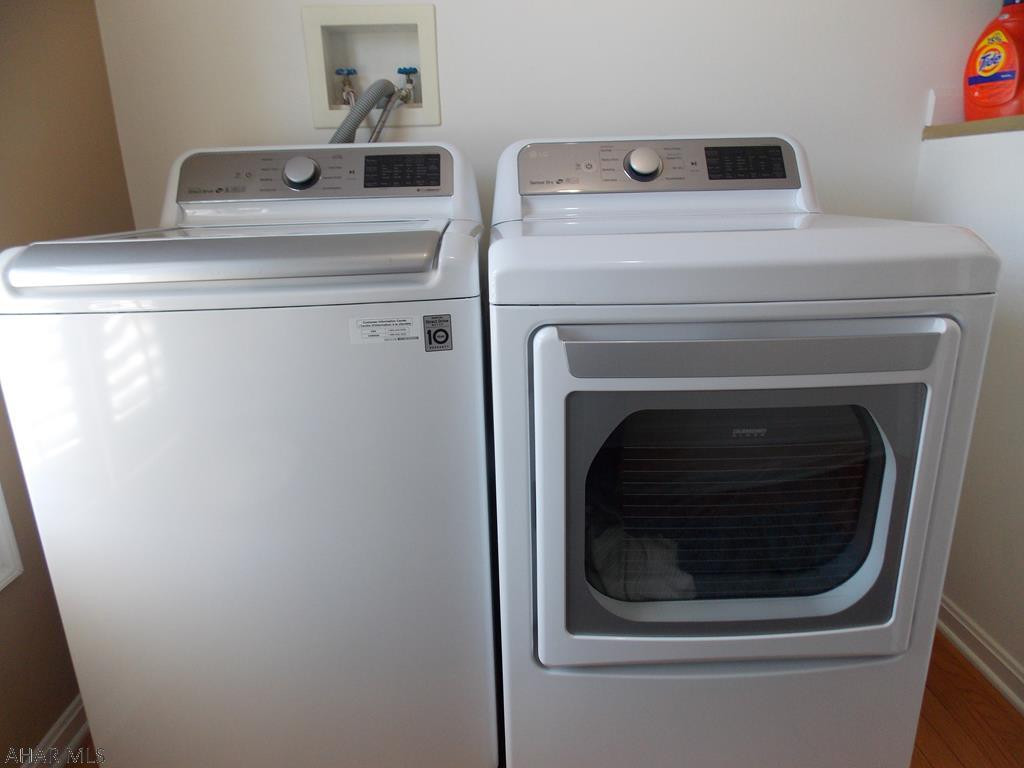 Fox Hollow - Residential