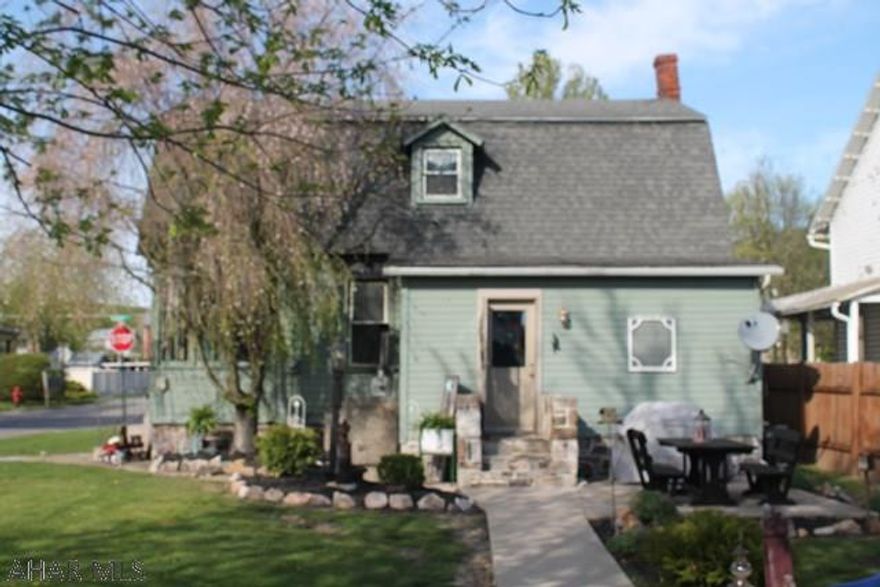 Nicely located 3 bedroom home featuring hardwood floors and a covered porch in Orbisonia. Outdoor fence and a shed for storage on the property. Home has an eat-in kitchen ..  Nice concrete patio and covered porch for enjoying the outdoors, really a must see. Call to schedule and appointment today.