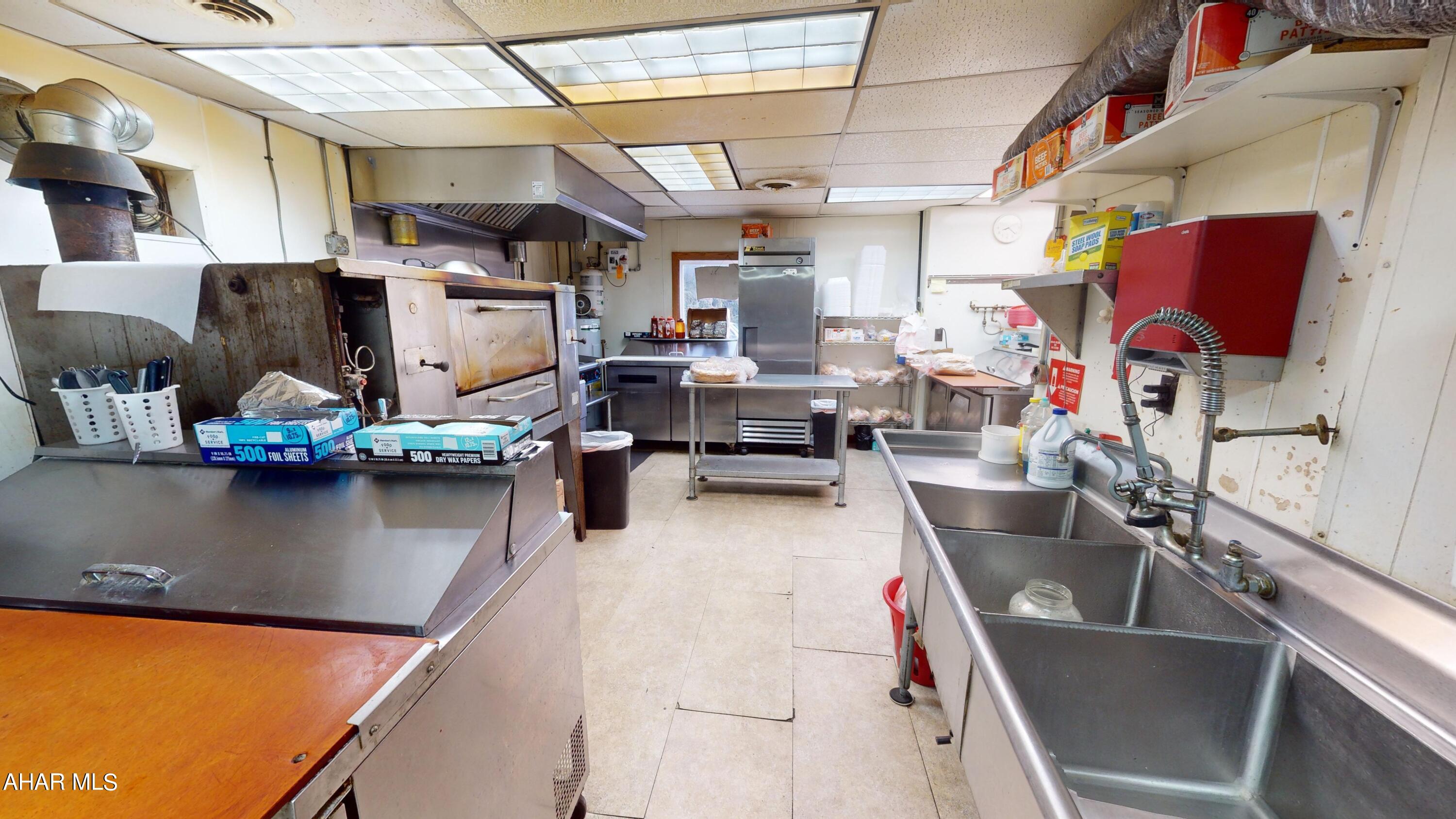 Columbia Park - Commercial Sale