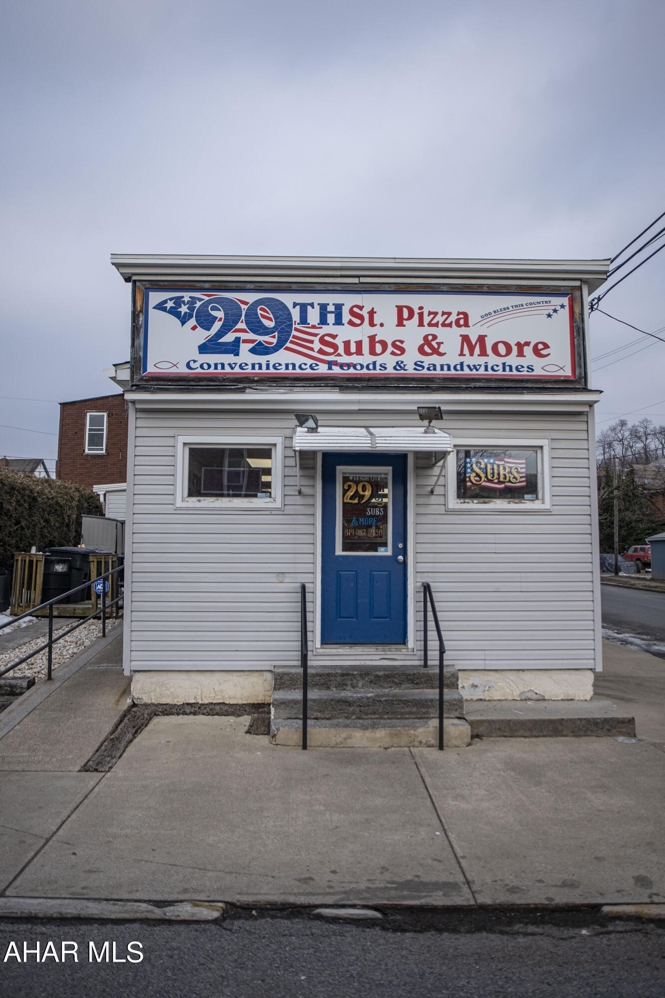 Columbia Park - Commercial Sale