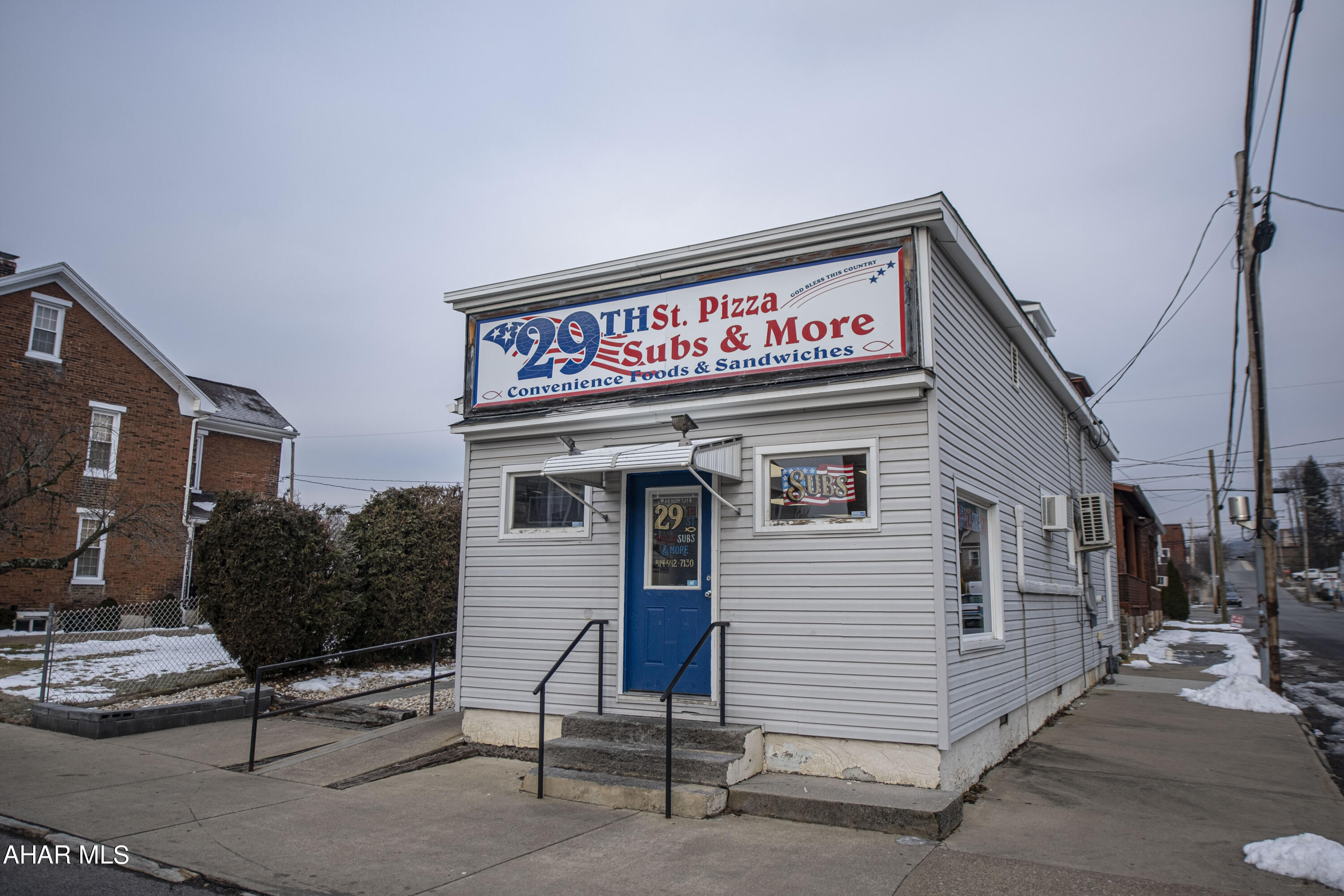 Columbia Park - Commercial Sale