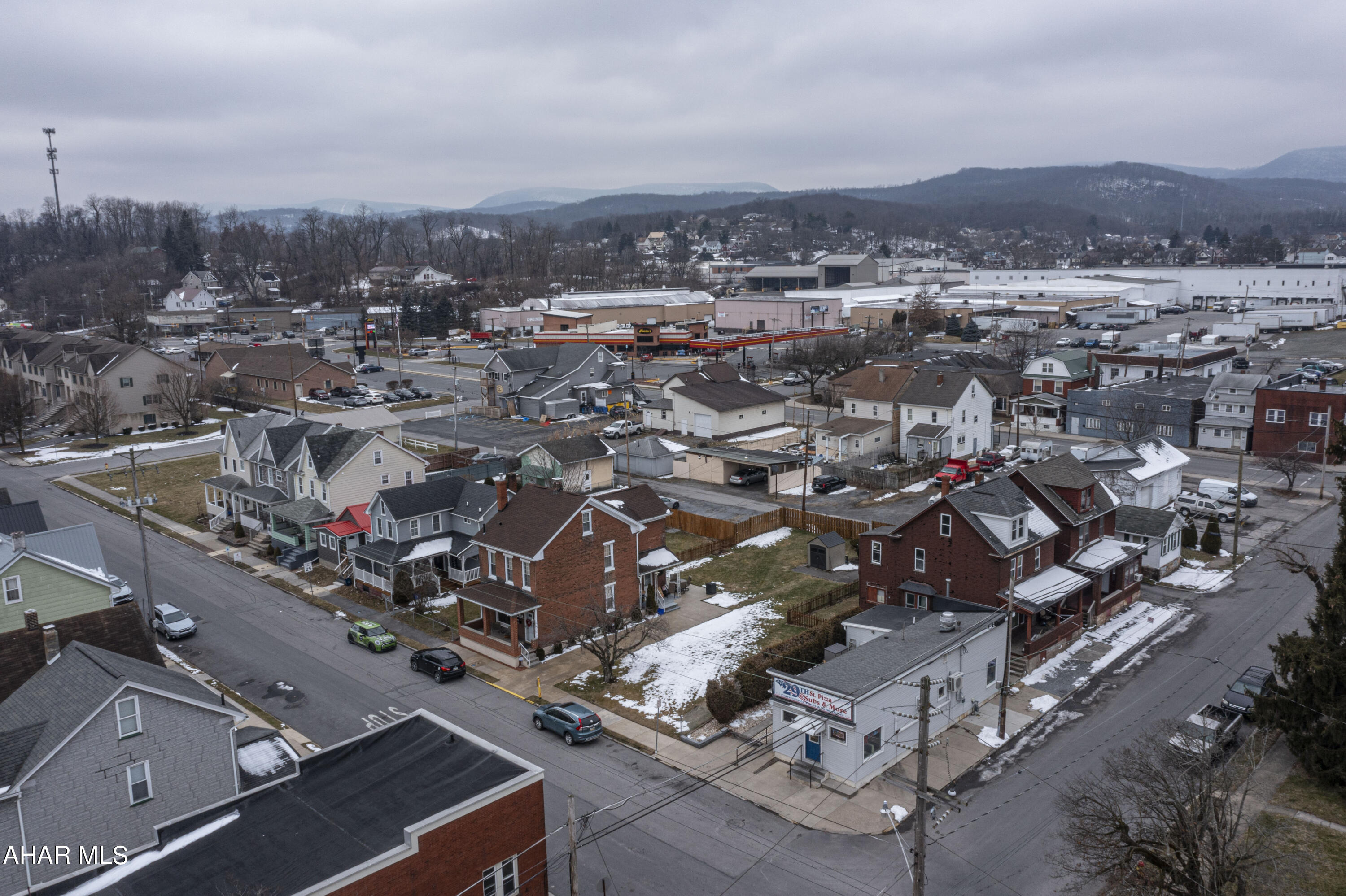 Columbia Park - Commercial Sale