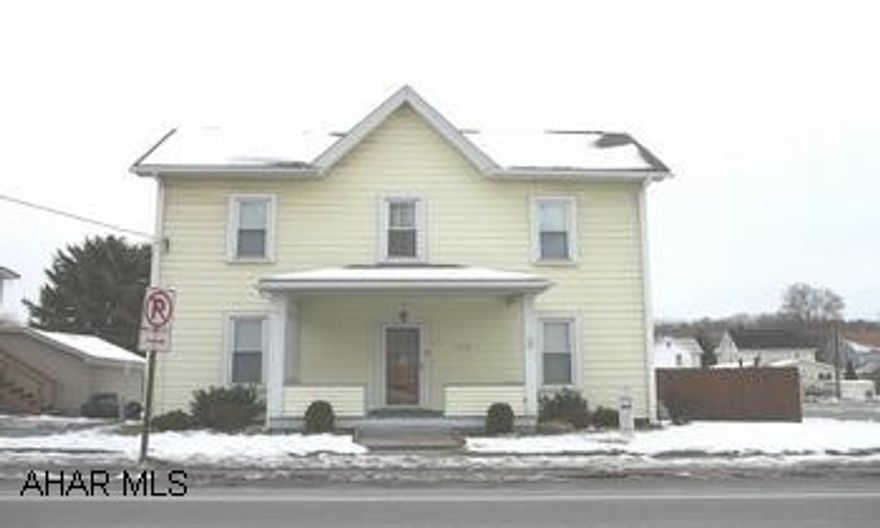 CORNER PROPERTY IN D-VILLE. NEW ROOF, FURNACE, A/C. FENCED YARD EAT-IN KITCHEN, STOVE & REFRIG. INCLUDED. MOVE IN CONDITION. OFF STREET PARKING. PERFECT FOR RES. OR COMM. CALL SUSAN 935-8252. CORNER PROPERTY IN D-VILLE. NEW ROOF, FURNACE, A/C. FENCED YARD. EAT-IN KITCHEN. STOVE & REFRIG. INCLUDED. MOVE IN CONDITION. OFF STREET PARKING. PERFECT FOR RESI. OR COMM. CALL SUSAN 935-8252.