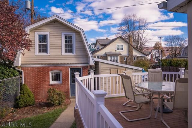 Llyswen - Residential