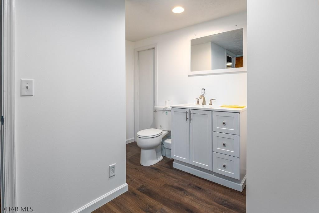 Sinking Valley - Residential