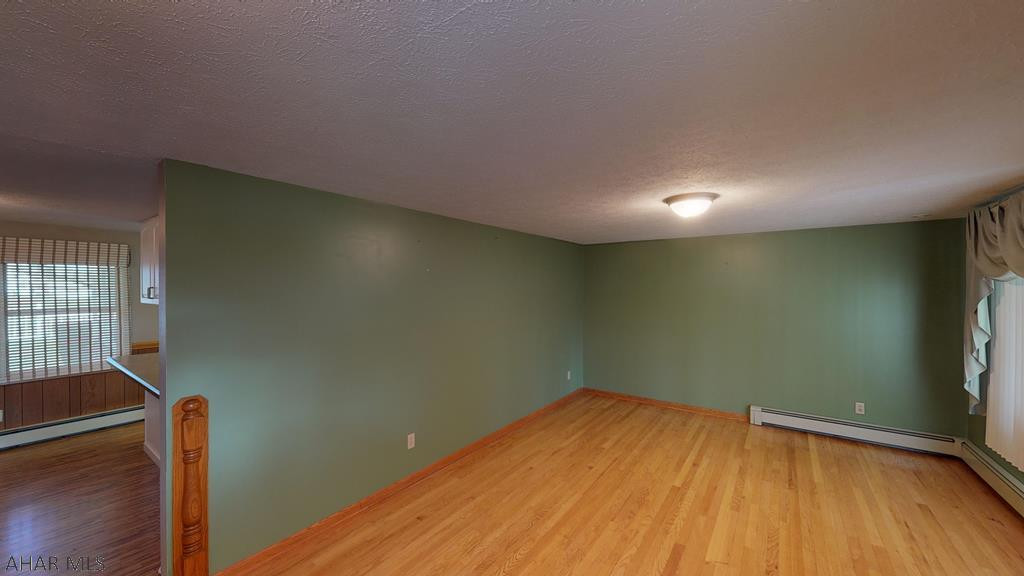 Crestwood - Residential