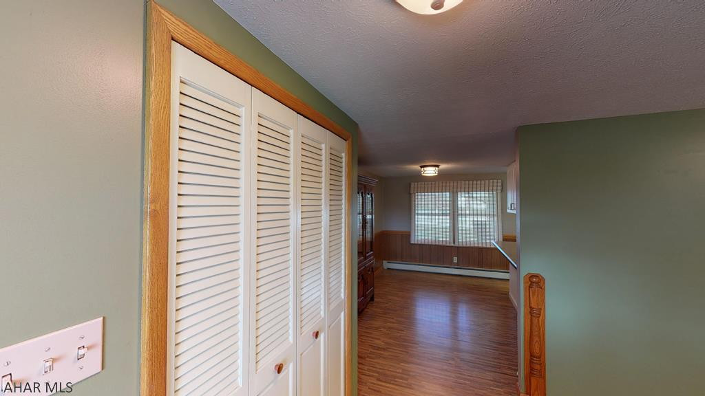 Crestwood - Residential