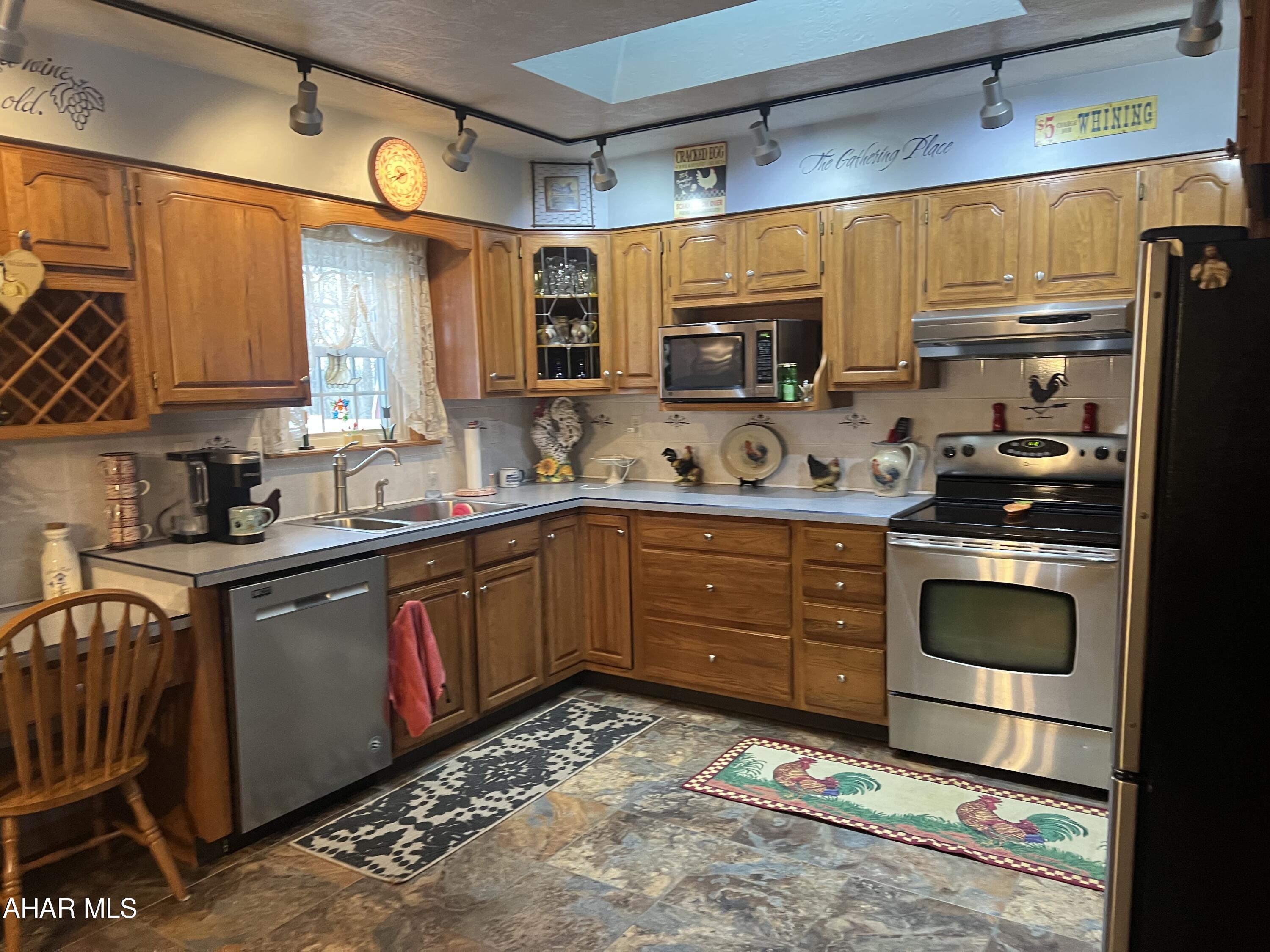 Glendale Yearound - Residential