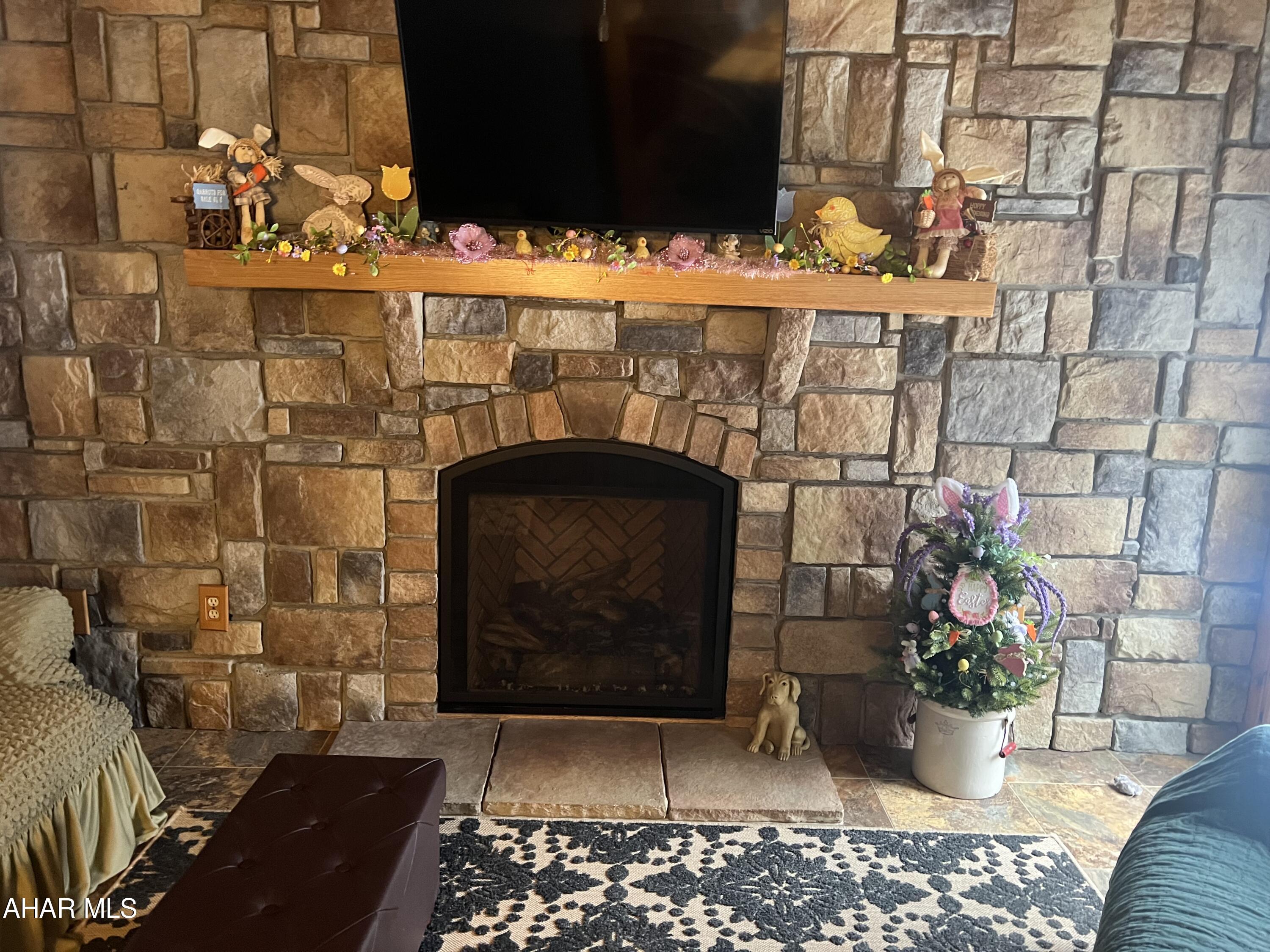 Glendale Yearound - Residential