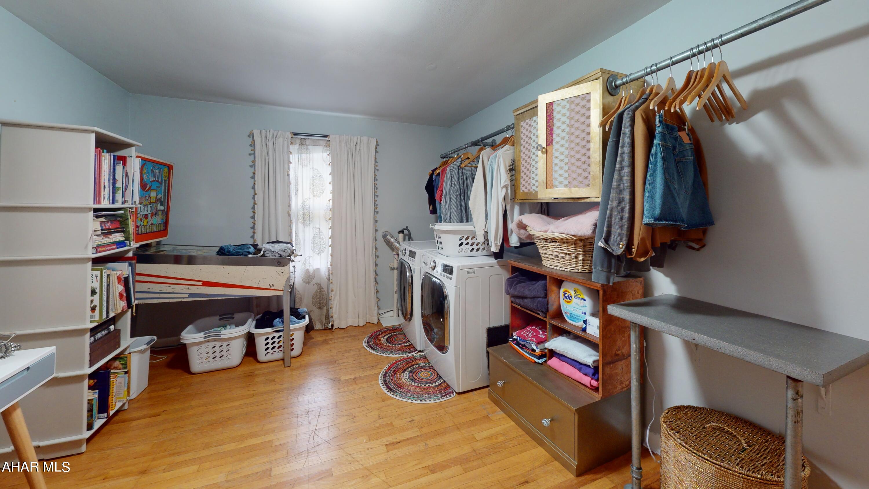 Mansion Park - Residential