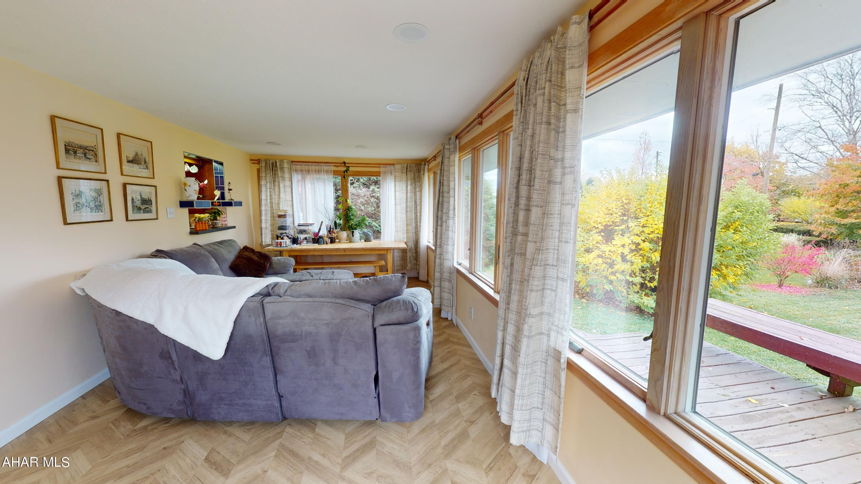 Mansion Park - Residential