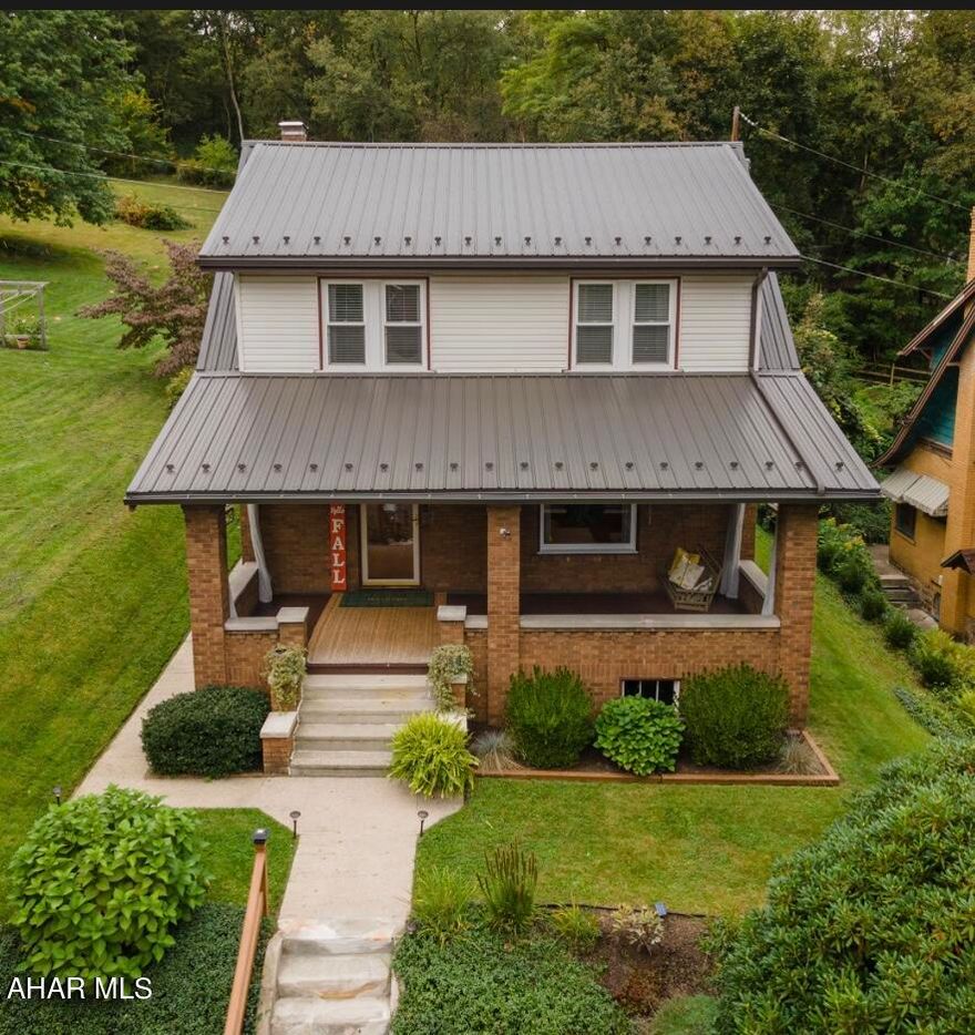 This meticulously maintained brick home is ready for you to move right in!  The sellers are sad to say goodbye as their careers led them out of the area. 

This stunning home offers 3 bedrooms and 1.5 baths.  Spacious living areas throughout the home boast of hardwood floors and Luxury Vinyl Tile Flooring.  

This kitchen will not disappoint!  It has enough room to host a large family or friends gathering.  Or host a more intimate dinner in the dining room.  This home also offers a cozy family room with a gas fireplace.  Watch the snow fall outside as you enjoy the toasty fire. 

Not ready to say goodbye to outdoor living quite yet?  Enjoy the quiet mornings in the back yard while drinking your coffee and watching the wild life pass through the yard.  The space is also perfect for a small fire pit to warm you on the cool evenings.

This home has recently been renovated by having the hardwood floors refinished, new paint and some new drywall, a new vanity and flooring in the second floor bathroom, and new Luxury Vinyl Tile in the kitchen and family room.