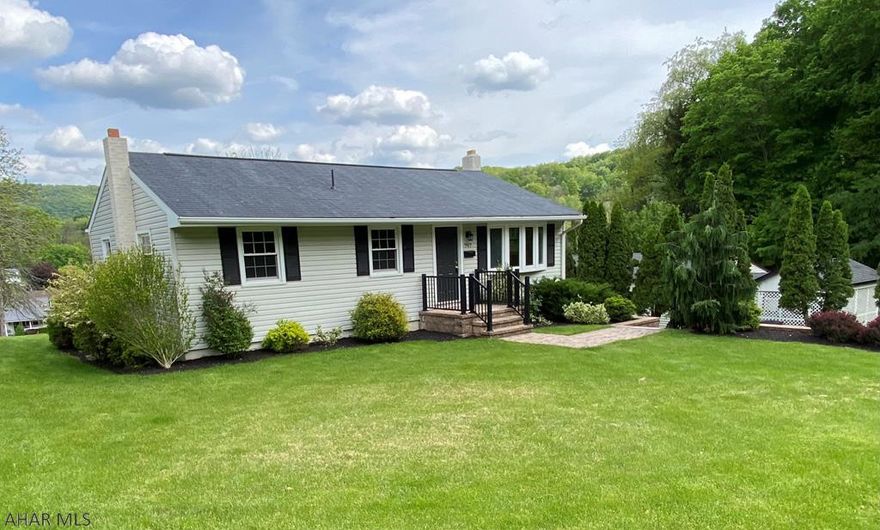 Sit back and enjoy the comforts of a move in ready home in a fabulous location in historic Bedford.  No detail has been overlooked in this home's renovation.  One can only imagine the joy that comes from relaxing on a beautiful deck enjoying the views of this scenic town.  The renovated kitchen enjoys new stainless steel appliances and has a modern twist.  The lower level will impress as it is just as nice as the renovated upper level and also has its own private bathroom.  Very very impressive home that will certainly not last long.