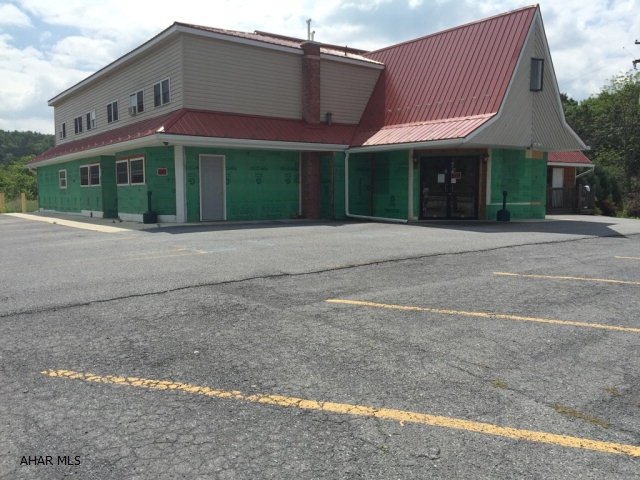 Unknown - Commercial Sale