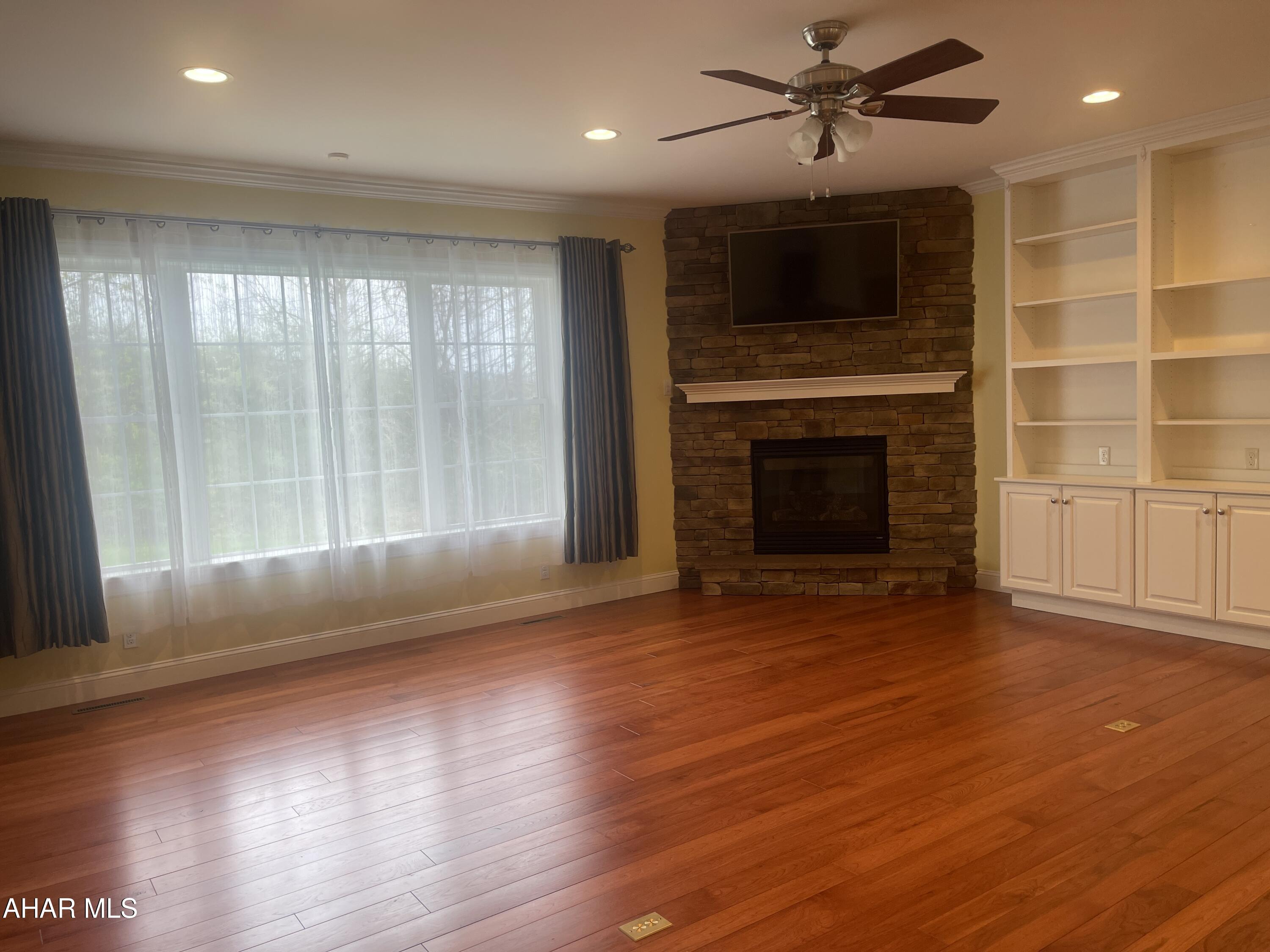 Pleasant View Estates - Residential