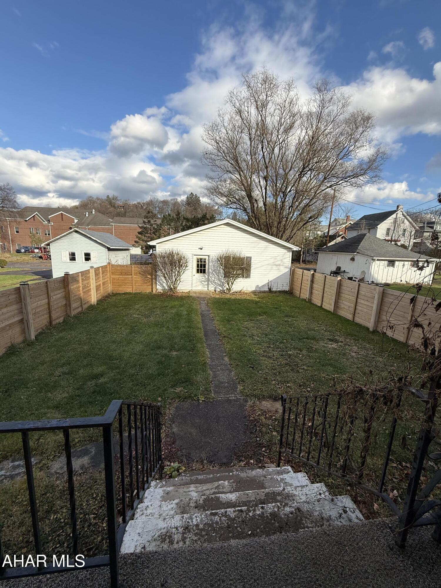 Hollidaysburg - Residential