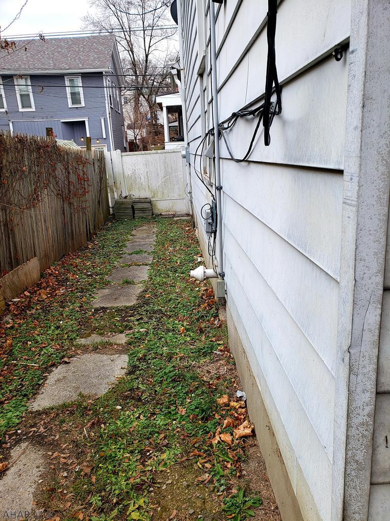 Unknown - Residential