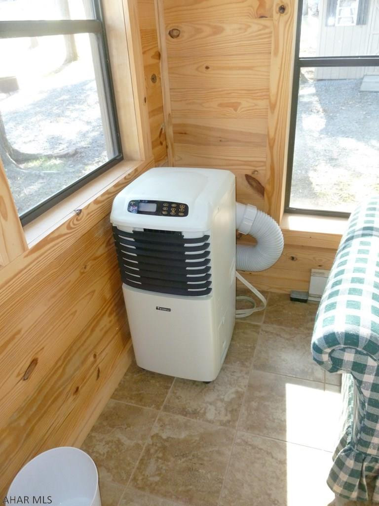 Glendale Yearound - Residential