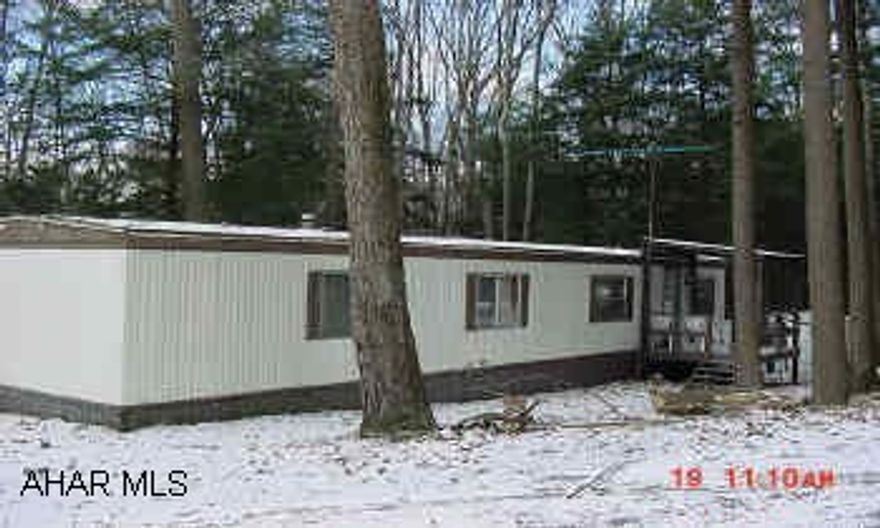 Well Maintained 2 Br., 1 Ba. Mobile Home, Furnished,  w/ Screened room on 2 Deeded Lots w/ All the Amenities of Glendale Yearound, Just minutes from Prince Gallitizin State Park Well Maintained Mobile home, 2 Br., 1 Ba., furnished, screened room on 2 Deeded Lots, With all the Amenities of Glendale Yearound.  Just minutes from Prince Gallitizin State Park.