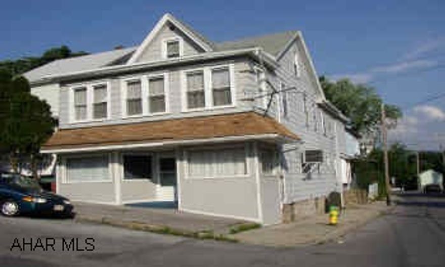 1527 18TH STREET AND 1714 16TH STREET.  2 STORY, 4 UNIT.  ONE-1 BEDROOM, THREE-2 BEDROOM UNITS.  WHEN FULLY RENTED GROSS INCOME IS $1725/MONTH.