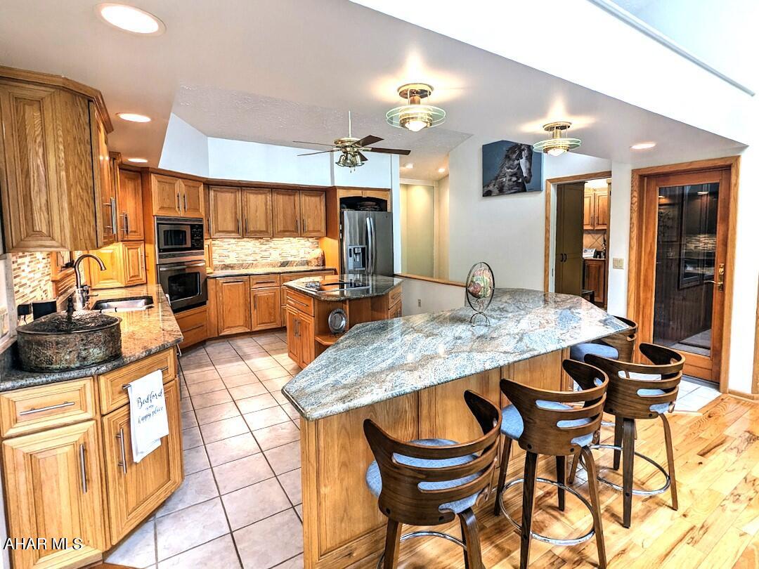 Barclay - Residential