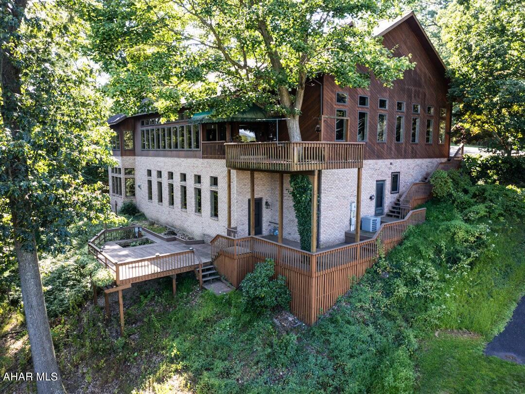 Barclay - Residential