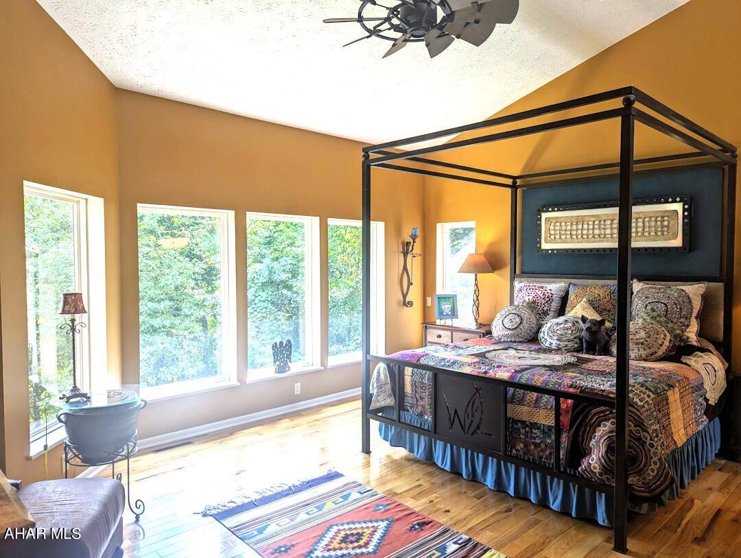 Barclay - Residential