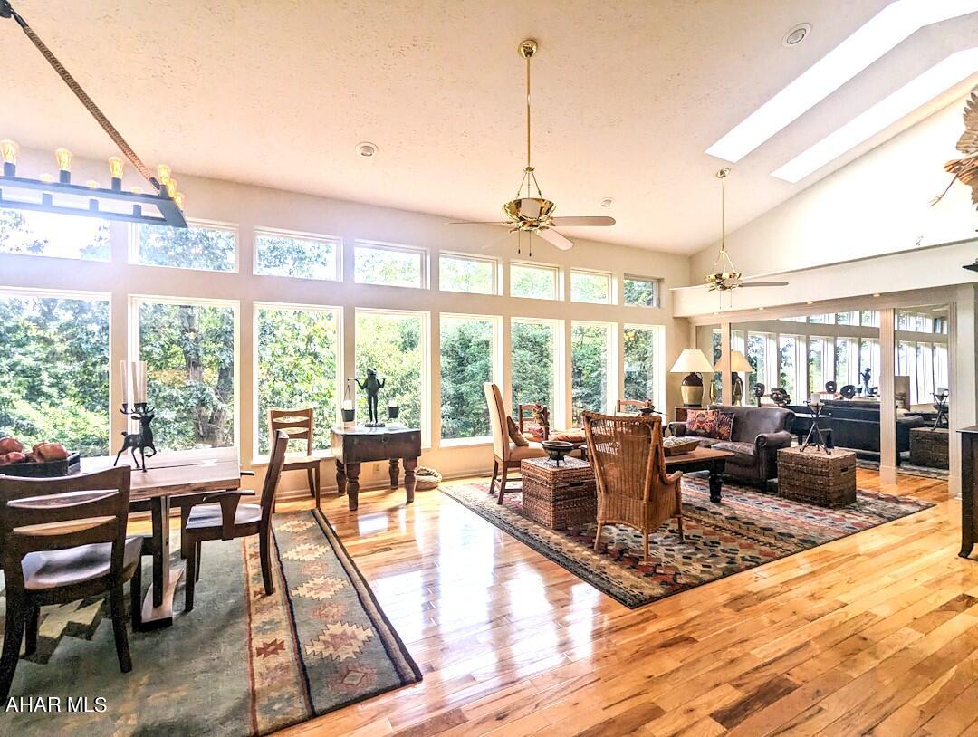 Barclay - Residential