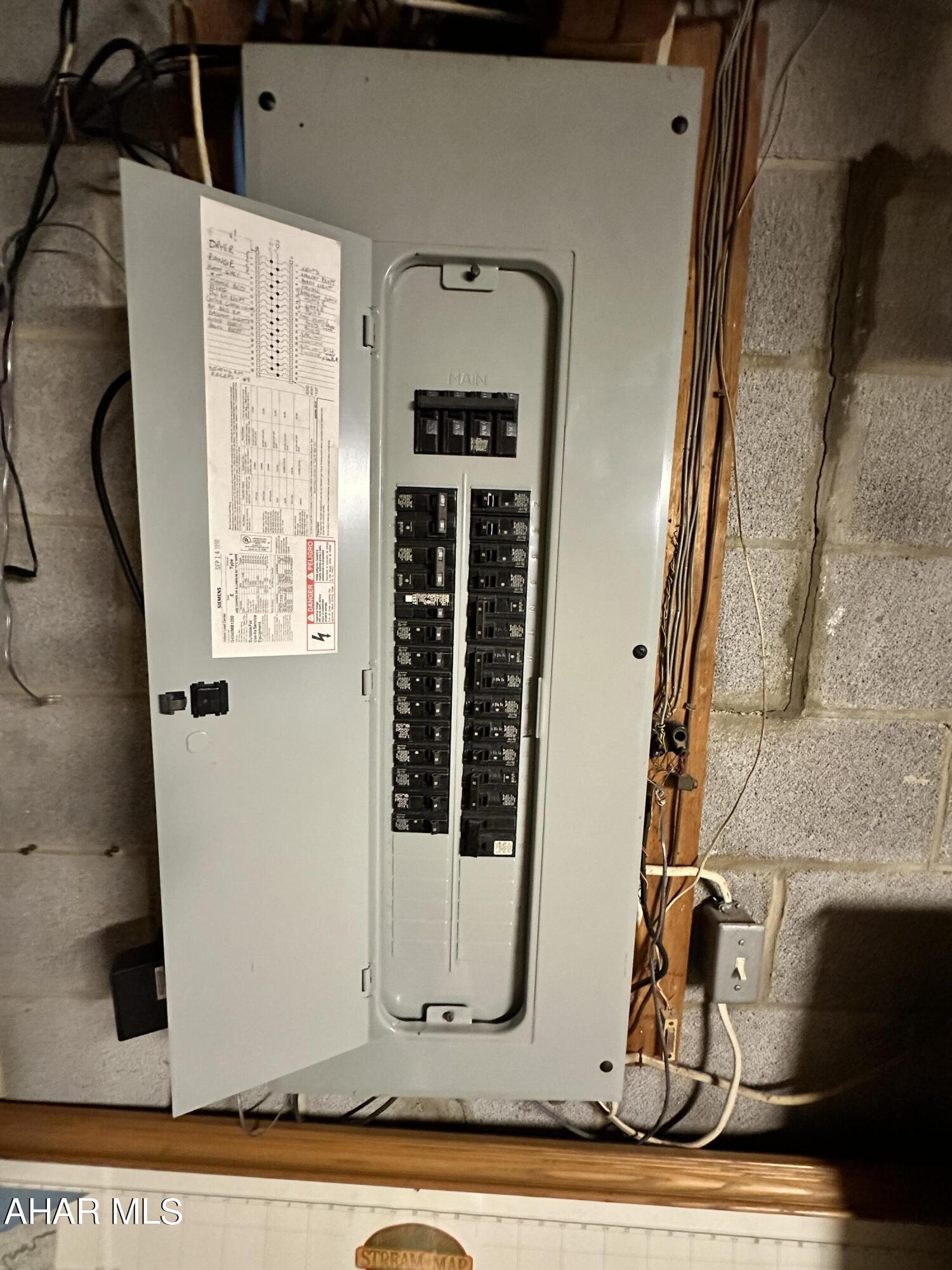 Rolling Hills - Residential